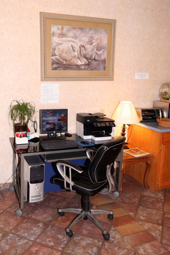 Edinburg Executive Inn Buitenkant foto